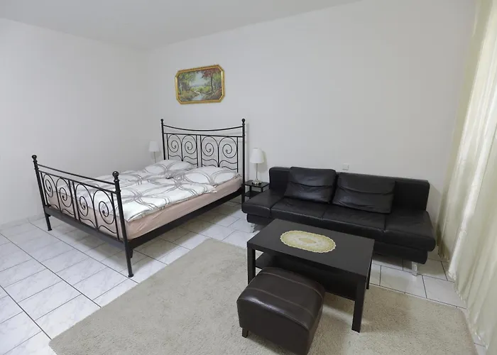 City Apartment 1